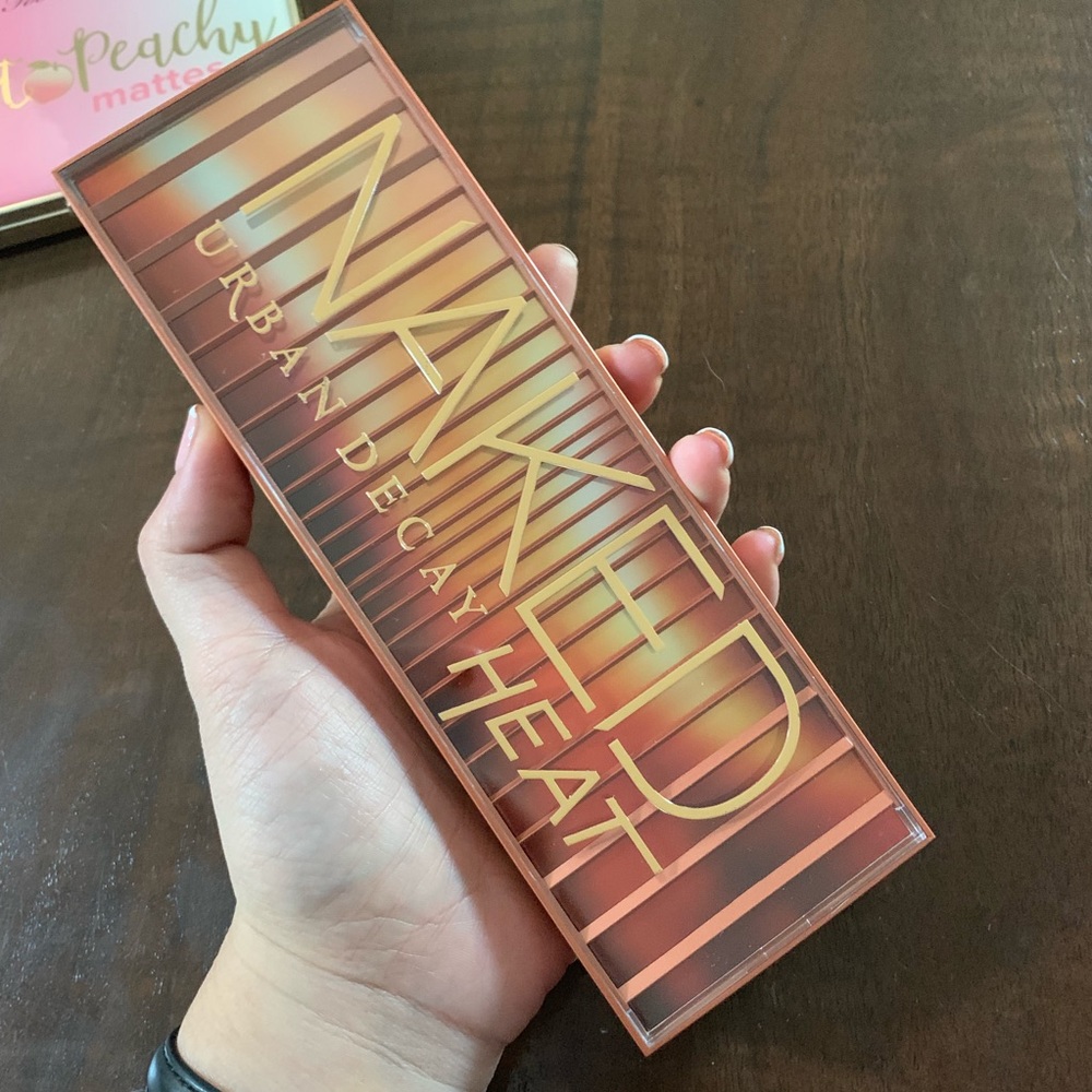 URBAN DECAY naked heat palette